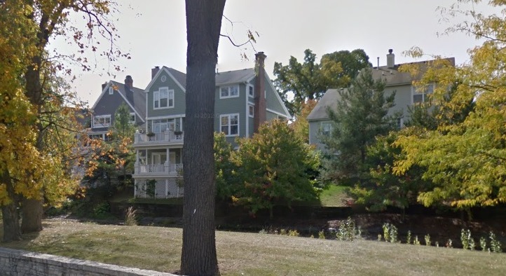 Viewpointe Drive