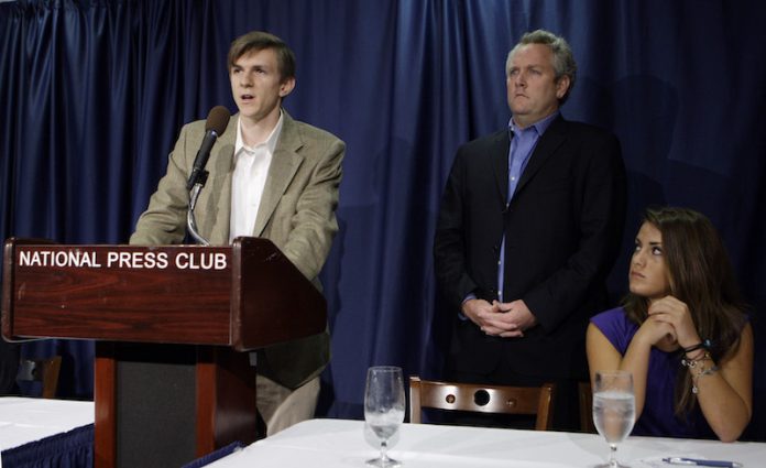Hannah Giles, Andrew Breitbart, James O'Keefe III
